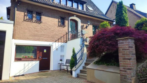 Xanten Basement Suite